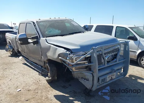 2024 Ford F-350 z USA, uszkodzony, nr VIN 1FT8W3DTXREF55786